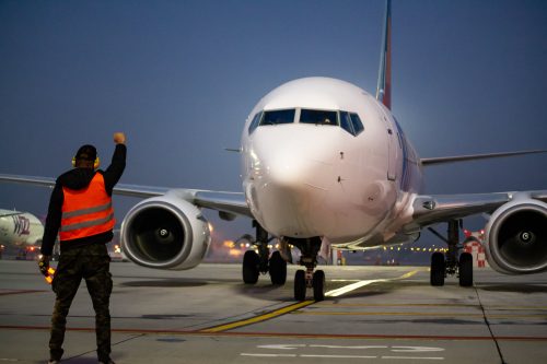 Aeroportul Internațional Avram Iancu Cluj Facebook