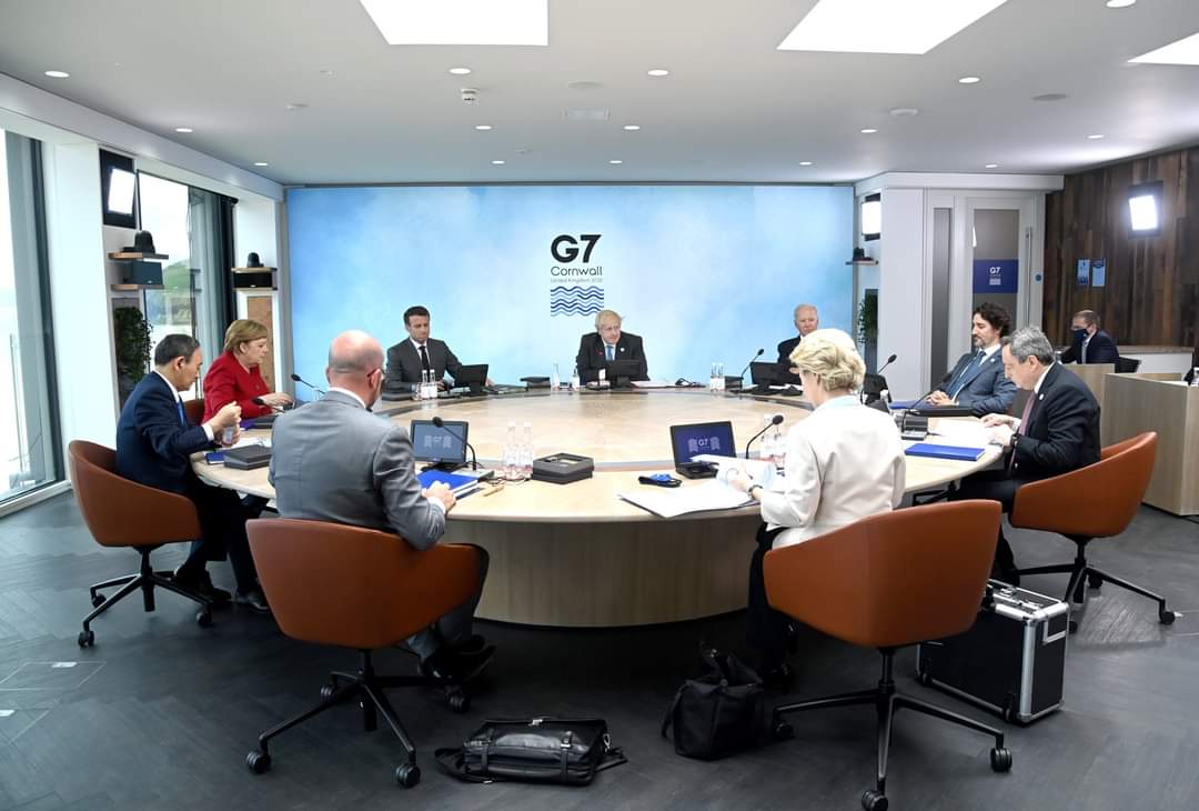g7