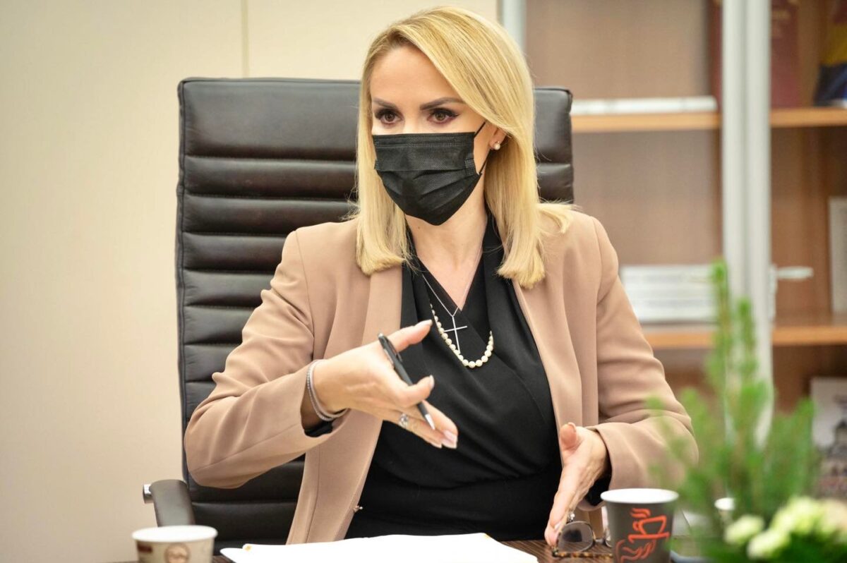 Foto: Facebook/ Gabriela Firea
