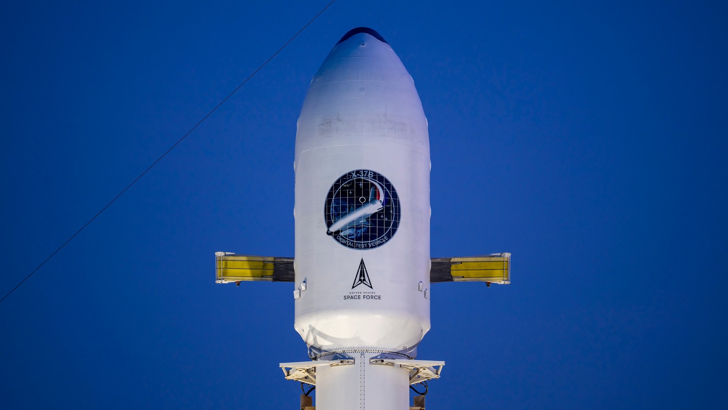 SpaceX și naveta X-37B foto Space X (1)